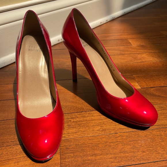 STUART WEITZMAN PLATSWOON CHERRY RED PUMPS NEVER WORN OUTSIDE - Picture 1 of 10